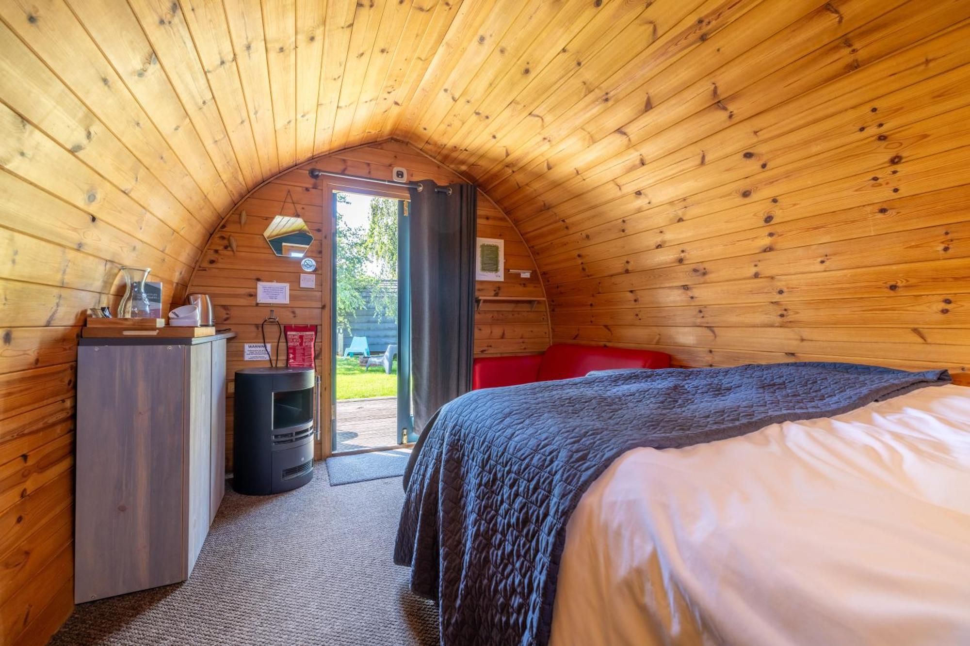 The Little Hide - Adult Only Camping Pods Wigginton  Ngoại thất bức ảnh