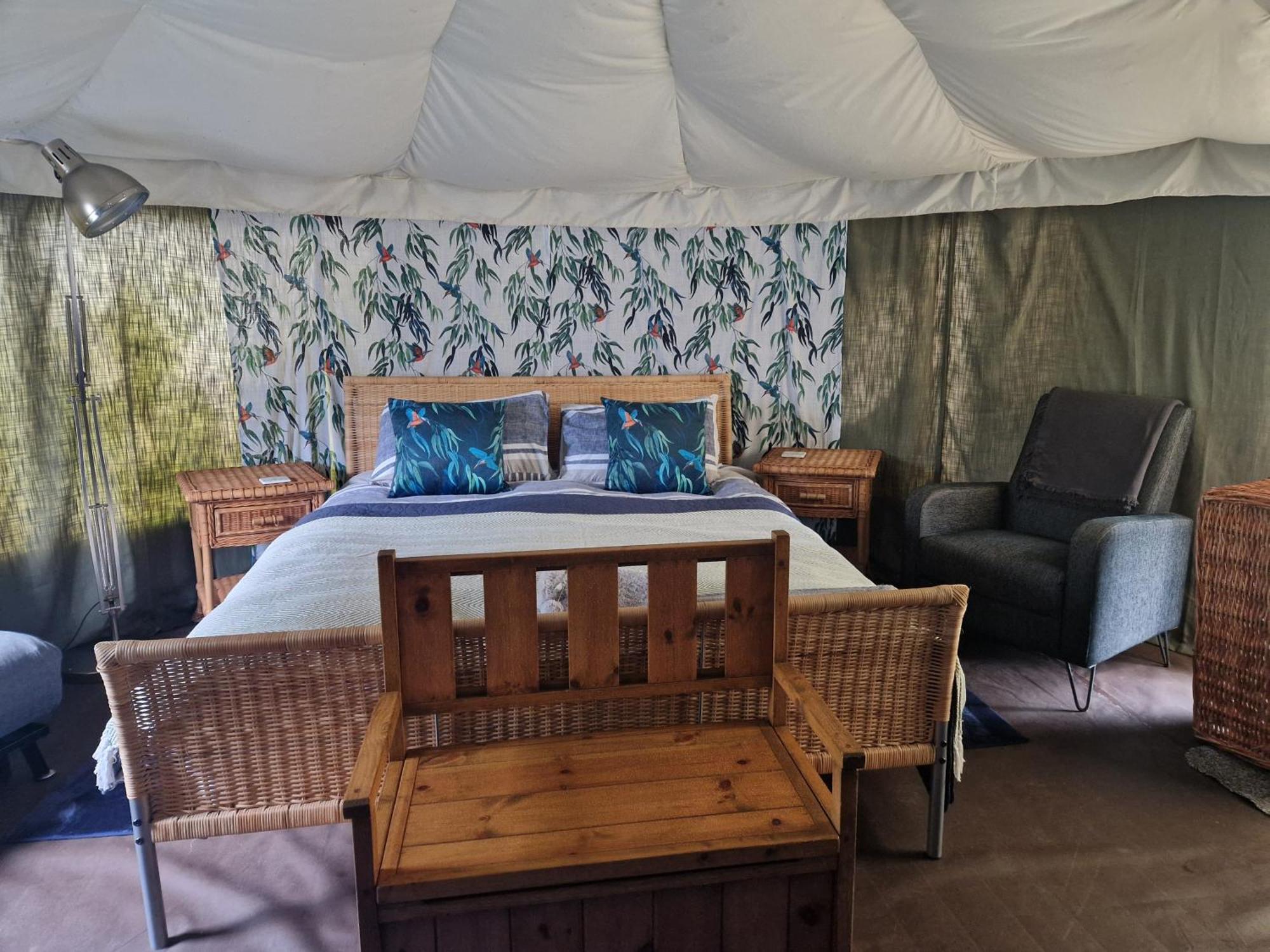 The Little Hide - Adult Only Camping Pods Wigginton  Ngoại thất bức ảnh