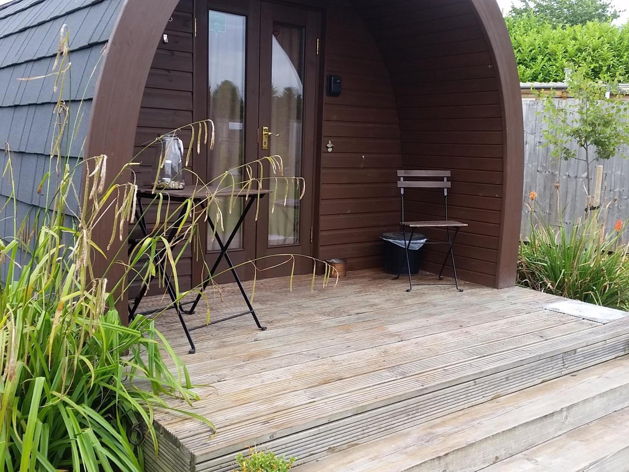 The Little Hide - Adult Only Camping Pods Wigginton  Ngoại thất bức ảnh